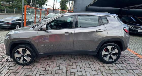 JEEP COMPASS 2.0 16V FLEX LONGITUDE AUTOMÁTICO JEEP COMPASS 2.0 16V FLEX LONGITUDE AUTOMÁTICO